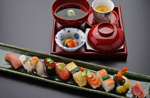 お昼の特別サービスにぎり